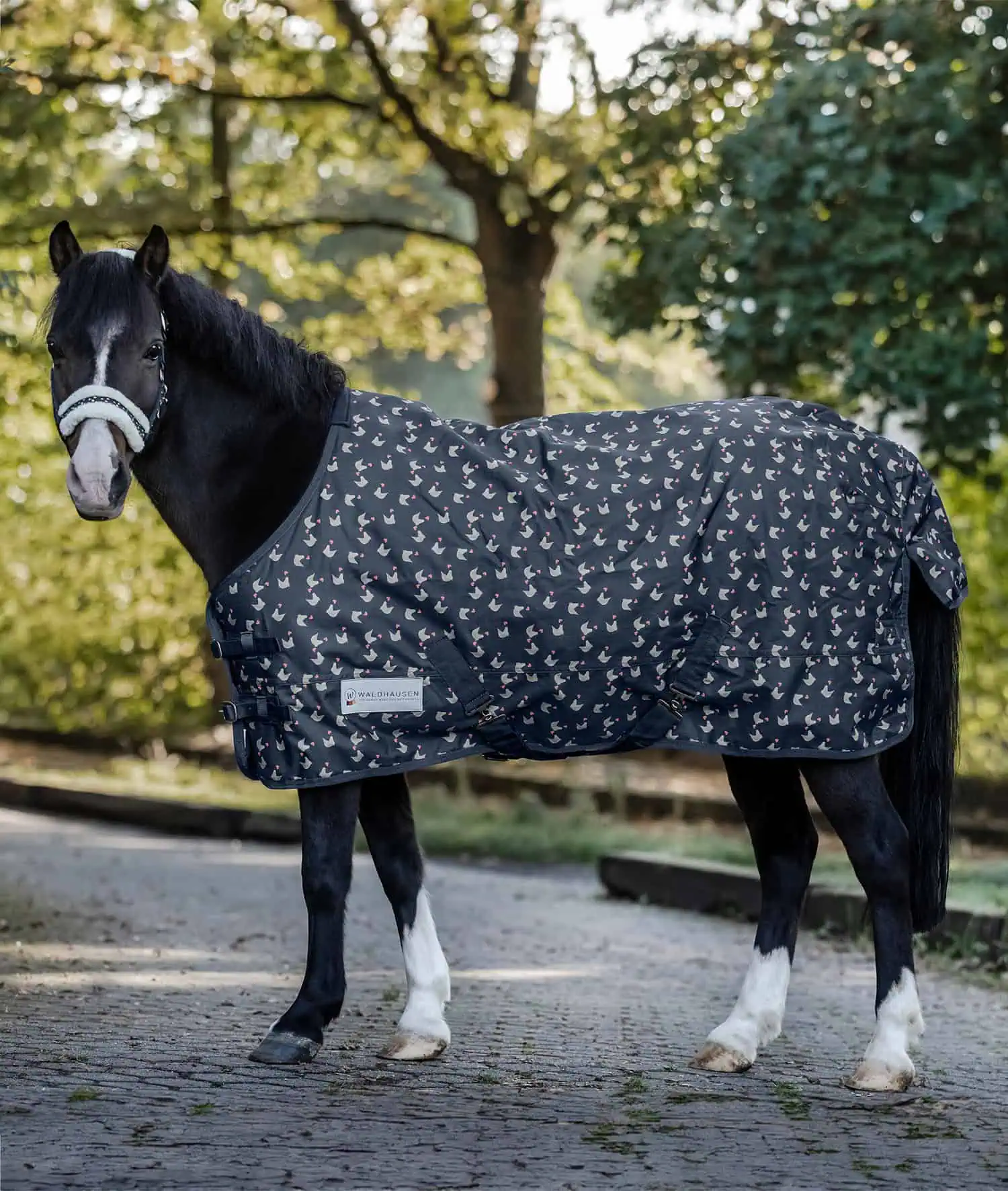 Lucky Turnout Rug, fleece midnight blue/lucky heart 75 Lucky Turnout Rug, fleece midnight blue/lucky heart 75