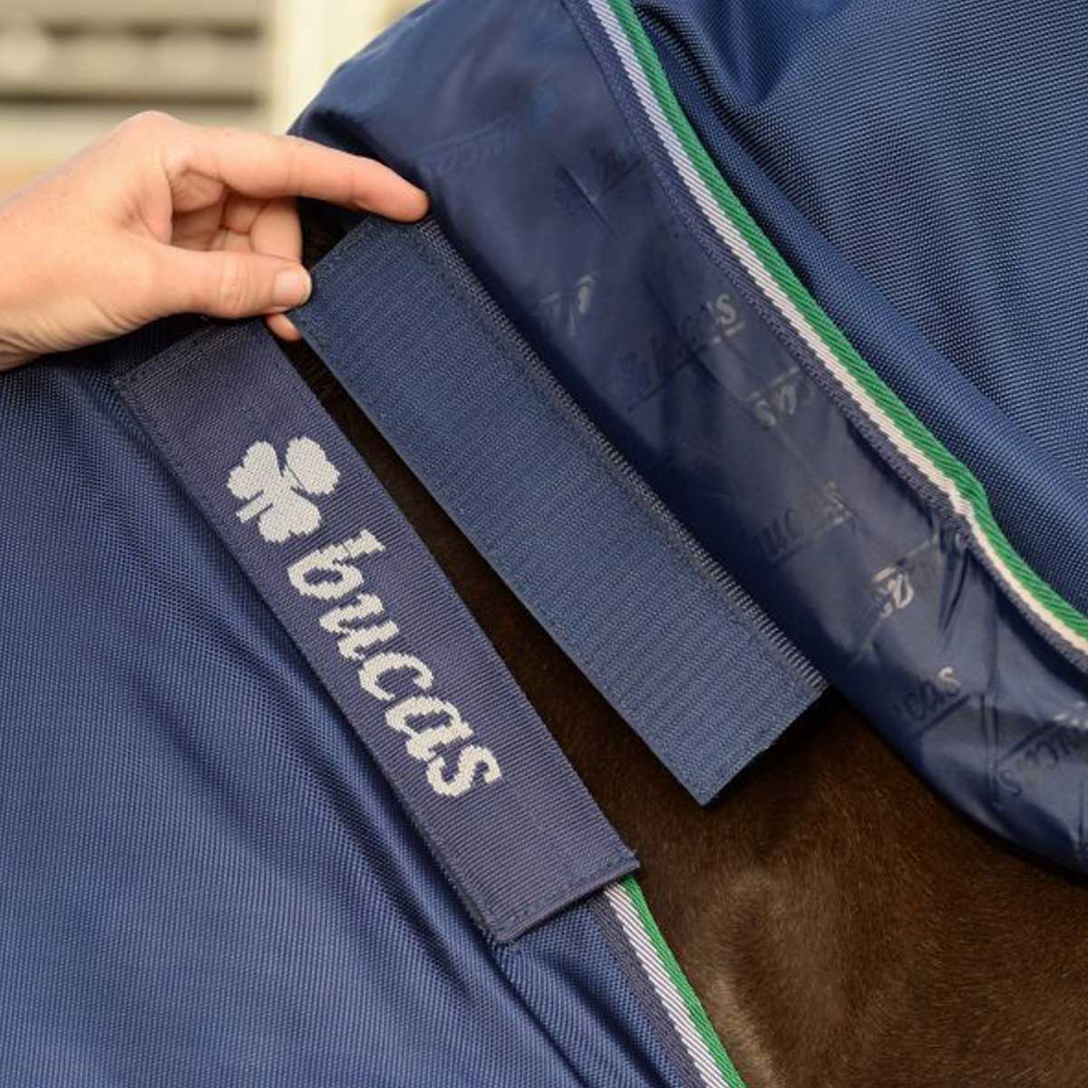 Bucas Smartex Medium pătură pentru cai 150g 165