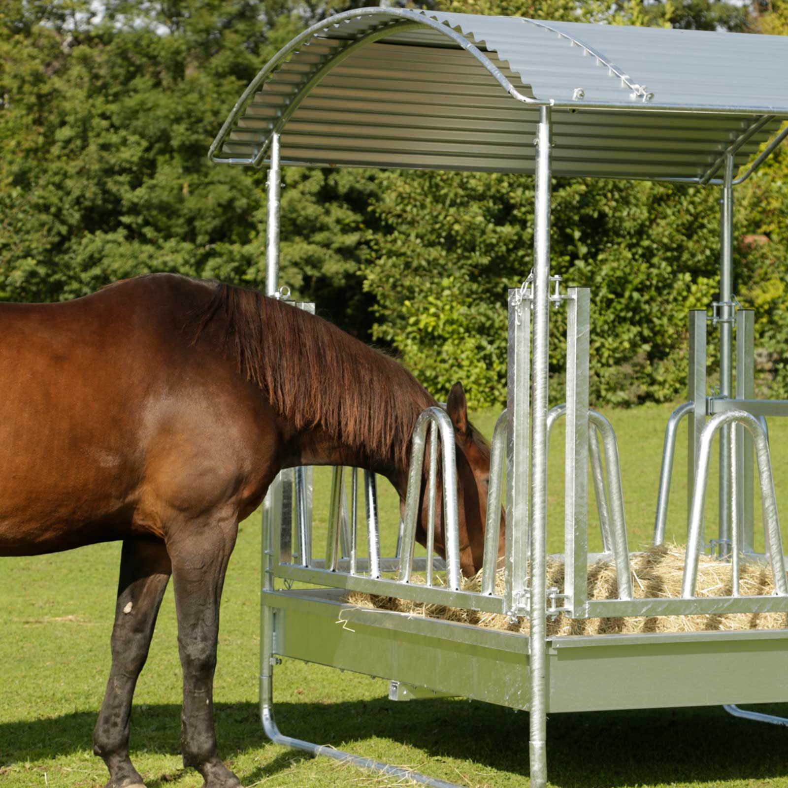 Suport pătrat pentru cai și vite cu gard cu protecție